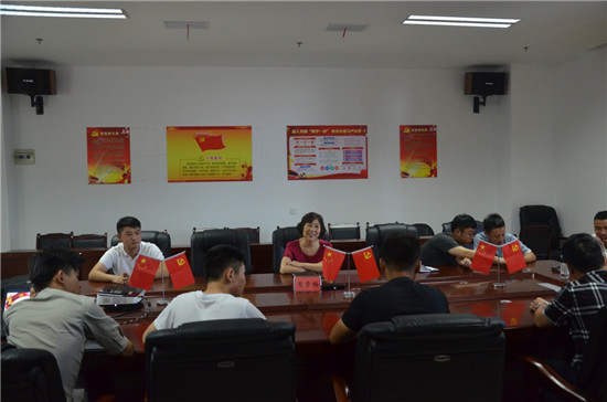 “傳承紅色基因、弘揚(yáng)八一精神”--城投集團(tuán)召開退伍軍人座談會(huì)